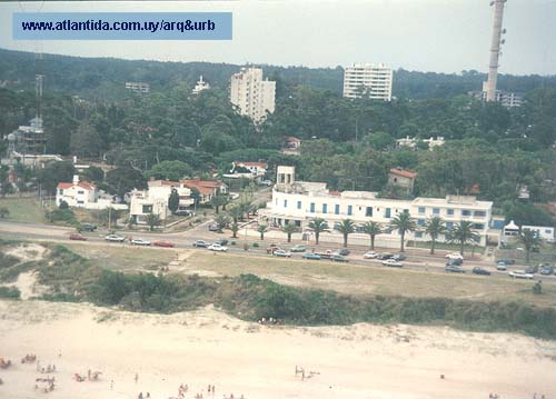 Hotel Rex y vista del centro de la Ciudad desde el mar